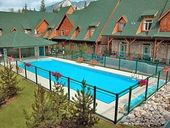 Mystic Springs & Hot Pools Chalet