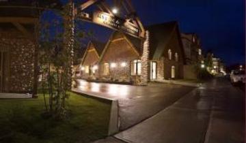 Mystic Springs & Hot Pools Canmore